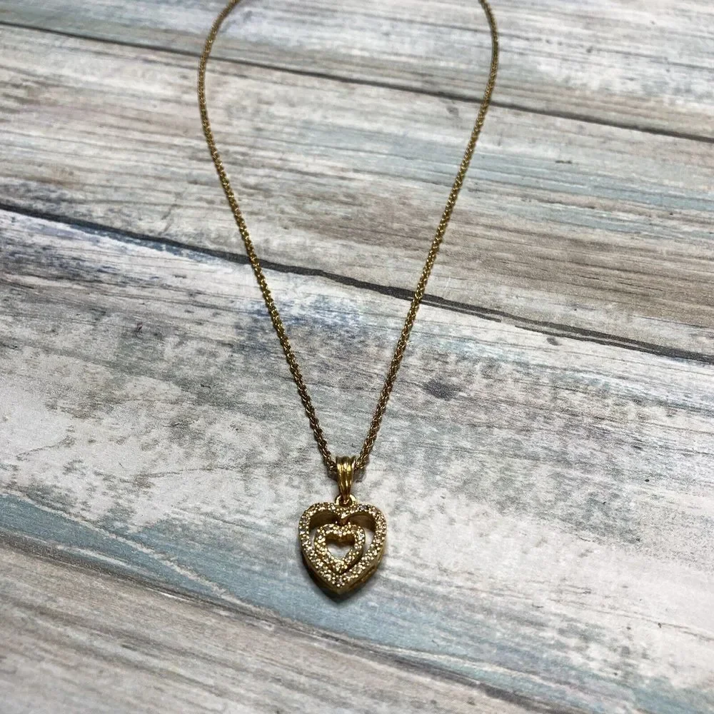 Avon Floating Heart‎ Pendant crystals Vermeil Necklace 16